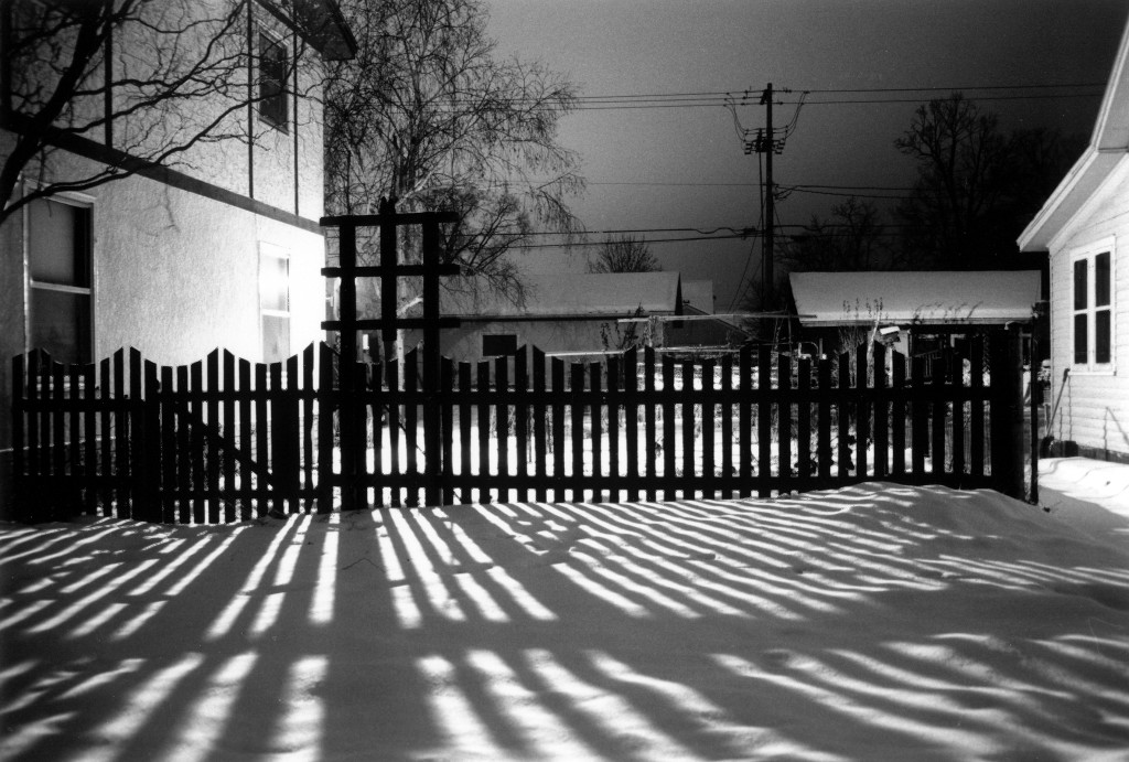 http://www.kleiberweb.com/images/fence_at_night.jpg